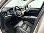 Volvo XC90 T8 Recharge Ultra Dark | 21" | Luchtvering | Bowers & Wilkins | Geventileerd Nappa | Stoelmassage | Trekhaak | Getint Glas | Head-up | 360 Camera | Pixel LED |