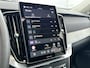 Volvo XC90 T8 Recharge Ultra Dark | 21" | Luchtvering | Bowers & Wilkins | Geventileerd Nappa | Stoelmassage | Trekhaak | Getint Glas | Head-up | 360 Camera | Pixel LED |