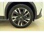 Peugeot e-2008 EV GT Pack 50 kWh | Navigatie | Achteruitrijcamera | Alcantara | Stoelverwarming | Climate control | Cruise control | 18" Lichtmetalen velgen
