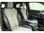 Peugeot e-2008 EV GT Pack 50 kWh Leer/alcantara | stoelverwarming | Navigatie | Camera