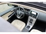 Volvo XC60 2.0 T5 FWD Polar+ | Stoelverwarming | Automaat | Panoramisch Schuif-/Kanteldak | Parkeercamera | Volledig Volvo dealeronderhouden |