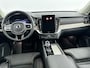 Volvo XC90 T8 Recharge Ultra Bright | 22" | Luchtvering | Geventileerd Nappa | Stoelmassage | Trekhaak | Panoramadak | Head-up | Harman Kardon | 360 Camera | Pixel LED