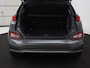 Hyundai Kona Electric EV Limited 64 kWh | Stoelventilatie | Leder | Schuifdak | Head-Up | Warmtepomp | Trekhaak | Camera | Achterbankverwarming | Adaptive cruise | Navigatie | Full LED | Keyless | Digital Cockpit | Stoelverwarming