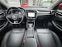 MG ZS MG EV Luxury 45 kWh -SOH 92,93 %-OPEN DAK-VOLLEDER-STOELVERWARMING-TREKHAAK-KEYLESS-LICHTMETALEN VELGEN-DODE HOEK-ISOFIX-ETC