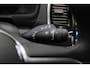 Volvo XC90 T8 automaat Recharge AWD Ultimate Dark | Panoramadak | Head-up display | Keyless entry | Elek. bed. stoelen voorstoelen met geheugen | Luchtvering | Semi elek. trekhaak | 360 graden camera | Dealer-onderhouden | Verwarmbare voorstoelen en achterbank | Verwarmbaar stuurwiel | Bowers & Wilkins audio | Apple carplay | Adaptive cruise control | 7-zits |