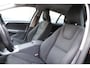 Volvo V60 1.6 T4 Kinetic, Trekhaak, Navi, Cruise