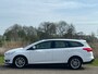 Ford Focus Wagon 1.0 Ecoboost Lease Edition - Frozen White - Nav/Carplay - Trekhaak
