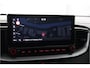 Kia ProCeed 1.5 T-GDI GT-Line Apple Carplay/Android Auto - Sportstoelen - Navigatie - Trekhaak Fabrieksgarantie tot 06-2028