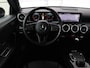 Mercedes-Benz A-klasse 180d Launch Edition | Stoelverwarming | Trekhaak | AMG Line | Camera | Navigatie | Widescreen | Half leder | Park Assist | Climate control | Cruise control
