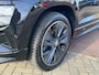 Skoda Karoq 1.5 TSI DSG Sportline Business / Panorama dak / Ledere bekleding / Geheugen stoel / 18'' LMV