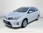 Toyota Auris 1.8 Hybrid Lease+