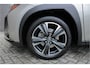 Lexus UX 250h Preference Line |stoel/stuurverwarming|parkeersensoren|18"|Apple/Android|ACC|