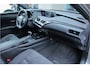 Lexus UX 250h Preference Line |stoel/stuurverwarming|parkeersensoren|18"|Apple/Android|ACC|