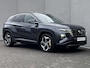 Hyundai Tucson 1.6 T-GDI PHEV Premium 4WD Automaat / Dealer onderhouden / Navigatie / Stuur-, stoel- en achterbankverwarming /Leder / Stoelventilatie / Elektrische stoelen & klep / Camera 360° / Apple Carplay Android / 19" LM wielen /