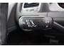 Volkswagen Golf 1.4 TSI GTE Schuif- kanteldak, Stoelverwarming, Climate control, Lederen interieur, Navigatie, Cruise control
