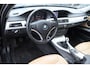 BMW 3-Serie Touring 318d Business Line Lederen interieur, Navigatie, Climate control, Cruise control