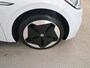 Volkswagen ID.3 58 kWh 204 pk First Max | SOH % | Panoramadak | CarPlay | 20" Velgen | Matrix LED | Navi | Stoelverwarming | PDC
