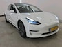 Tesla Model 3 Long Range AWD 75 kWh 351pk | SOH % | 12 maanden Bovag garantie | Zwart interieur | Pearl White | 18" Aero velgen