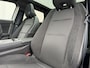 Renault Austral E-Tech full hybrid 200 techno esprit Alpine / Fabrieksgarantie tot 03-2027 / Panoramadak / 1500 Kg Trekgewicht / Elektr. Stoelen met Massage / Elektr. Achterklep / Stoelverwarming / 360 Camera / ParkeerHulp / Apple Carplay & Android Auto /