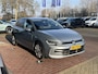 Volkswagen Golf 1.5 eHybrid Life Edition / Achteruitrijcamera / Comfort Pakket / Stoelverwarming / Sfeerverlichting / Park Assist