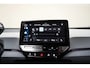 Volkswagen ID.3 58 kWh First Plus 3-Fase [ LED Navi Apple/Android Camera Stuur-&Stoelverwarming ]
