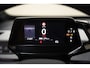 Volkswagen ID.3 58 kWh First Plus 3-Fase [ LED Navi Apple/Android Camera Stuur-&Stoelverwarming ]