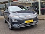 Hyundai Kona Electric EV Premium 64 kWh | SOH: 94,6% | Leder | Warmtepomp | Adaptive CC | Navi | Camera |