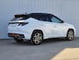Hyundai Tucson 1.6 T-GDI PHEV N Line 4WD Automaat / Rondomzicht camera / Apple Carplay Android Auto / Adaptief cruise control / Trekgewicht 1350 Kg / Stuur- en Stoelverwarming / Elektrisch bedienbare stoelen - achterklep /