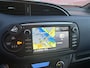 Toyota Yaris 1.5 Hybrid Bi-Tone | Navigatie | Cruise Control | Camera | Climate Control