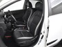 Kia Picanto 1.0 T-GDI X-Line 99pk | Camera achter | Cruise control | Navigatie | Stuur+stoelverwarming | Privacy glass | 16"LMV