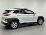 Hyundai Kona Electric EV Fashion Design 64 kWh TREKHAAK | LONG RANGE | ALL SEASON BANDEN | NAVIGATIE | STOELVERWARMING