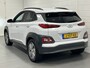Hyundai Kona Electric EV Fashion Design 64 kWh TREKHAAK | LONG RANGE | ALL SEASON BANDEN | NAVIGATIE | STOELVERWARMING