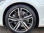 Volvo V60 2.0 T6 Recharge AWD R-Design 360 camera/ schuifdak/ climate line/ 19 inch/ head up display/ trekhaak