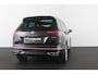 Volkswagen Tiguan 1.4 TSI eHybrid R-Line Business+ Trekhaak/Pano.schuifdak/Winterpakket/360° camera/Head-up display/Deep Black Pearlescent/19inch Valencia velgen/Matrix-LED-koplamp