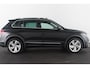 Volkswagen Tiguan 1.4 TSI eHybrid R-Line Business+ Trekhaak/Pano.schuifdak/Winterpakket/360° camera/Head-up display/Deep Black Pearlescent/19inch Valencia velgen/Matrix-LED-koplamp