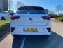 Volkswagen T-Roc 1.5 TSI R-Line Business+ / 19"LMV / CAMERA / Afneemb. Trekhaak / NAVI / APP.Connect / Black Style