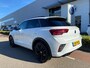 Volkswagen T-Roc 1.5 TSI R-Line Business+ / 19"LMV / CAMERA / Afneemb. Trekhaak / NAVI / APP.Connect / Black Style