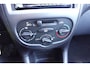 Peugeot 206 1.4 Forever (Nieuwe distributieset!)
