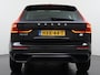Volvo XC60 2.0 T6 Plug-in hybrid AWD Plus Dark Trekhaak/Panodak/Camera etc.
