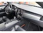 Volvo V90 T4 R-Design | Stoelverwarming | Trekhaak | Parkeercamera | Pilot Assist | BLIS | Leder | Keyless
