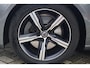 Volvo V90 T4 R-Design | Stoelverwarming | Trekhaak | Parkeercamera | Pilot Assist | BLIS | Leder | Keyless