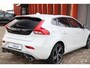 Volvo V40 T3 Polar+ Sport | Stoelverwarming | Parkeercamera | Panoramadak | Keyless