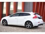 Volvo V40 T3 Polar+ Sport | Stoelverwarming | Parkeercamera | Panoramadak | Keyless