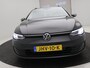 Volkswagen Golf Variant 1.5 eTSI Life Business AUTOMAAT / Trekgewicht 1.400 kg / Navigatie / Apk tot 11-2027 /Digitaal dashboard / Climate control / Navigatie / Apple Carplay Android /