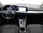 Volkswagen Golf Variant 1.5 eTSI Life Business AUTOMAAT / Trekgewicht 1.400 kg / Navigatie / Apk tot 11-2027 /Digitaal dashboard / Climate control / Navigatie / Apple Carplay Android /