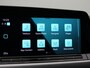 Volkswagen Golf Variant 1.5 eTSI Life Business AUTOMAAT / Trekgewicht 1.400 kg / Navigatie / Apk tot 11-2027 /Digitaal dashboard / Climate control / Navigatie / Apple Carplay Android /