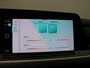 Volkswagen Golf Variant 1.5 eTSI Life Business AUTOMAAT / Trekgewicht 1.400 kg / Navigatie / Apk tot 11-2027 /Digitaal dashboard / Climate control / Navigatie / Apple Carplay Android /