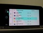 Volkswagen Golf Variant 1.5 eTSI Life Business AUTOMAAT / Trekgewicht 1.400 kg / Navigatie / Apk tot 11-2027 /Digitaal dashboard / Climate control / Navigatie / Apple Carplay Android /