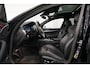 BMW 5-Serie 530e M-Sport | M-Stoelen | Schuifdak | Alcantara hemel | Head Up | Harman Kardon