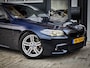 BMW 5-Serie Touring 535d xDrive M-Sport | PANO | SOFTCLOSE | COMFORTZETELS | TREKHAAK | BOMVOL OPTIES